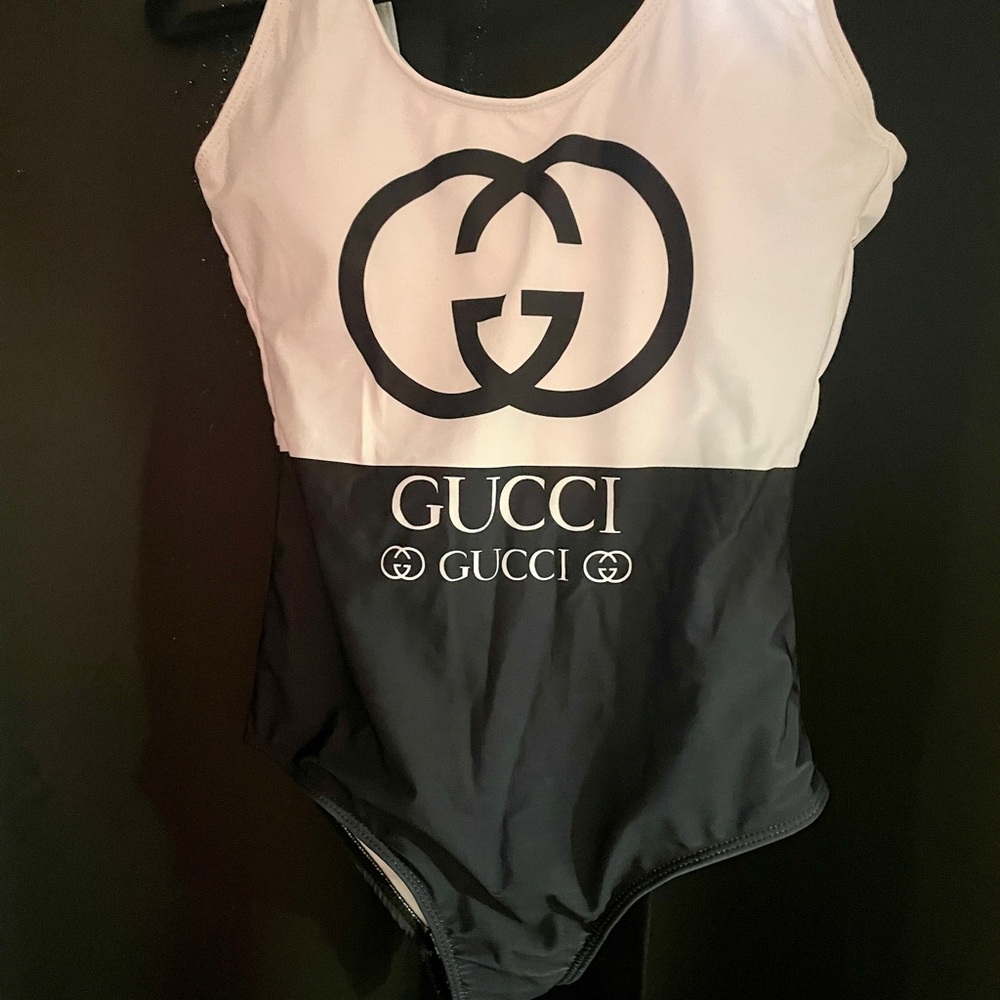 NEW Gucci Monochrome Logo Swimsuit
